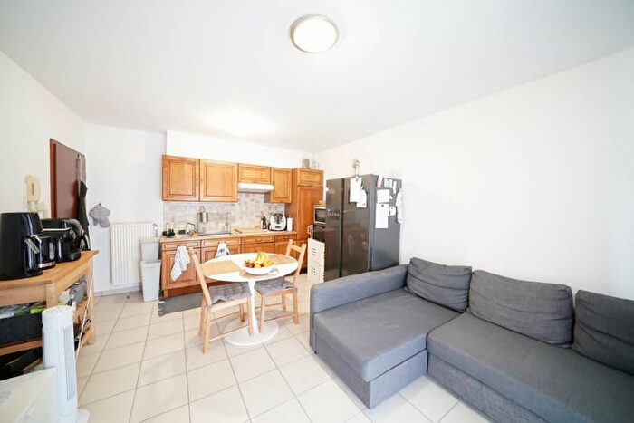 Appartement 1 pièce à Rue des Faubourgs, ARLON, à vendre