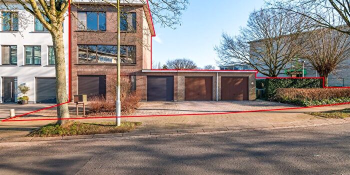 Maison 3 pièces à Monseigneur Cardijnlaan, Edegem, à vendre