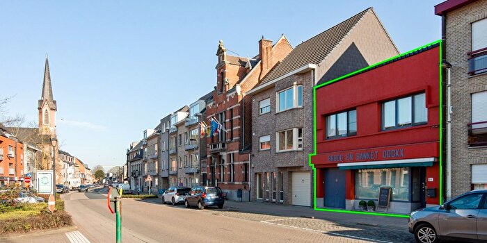 Koningsplein, Koningshooikt : Maison 3 pièces à vendre