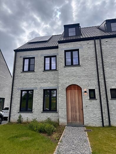 Maison 4 pièces à Steenberg e, E, à vendre