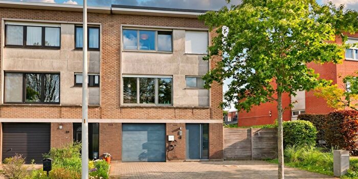 Leeuwerikenlaan, Aartselaar : Maison 2 pièces à vendre