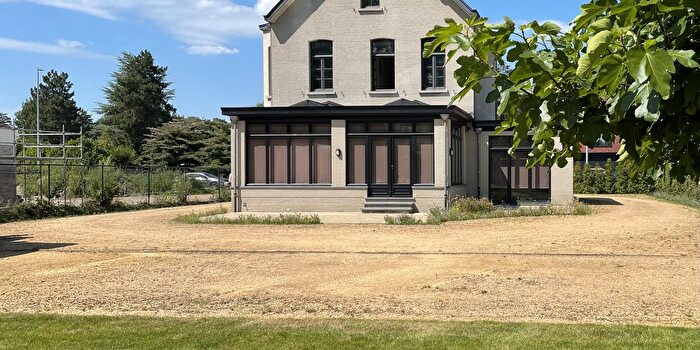 Maison 4 pièces à Turnhoutsebaan, Schilde, à vendre