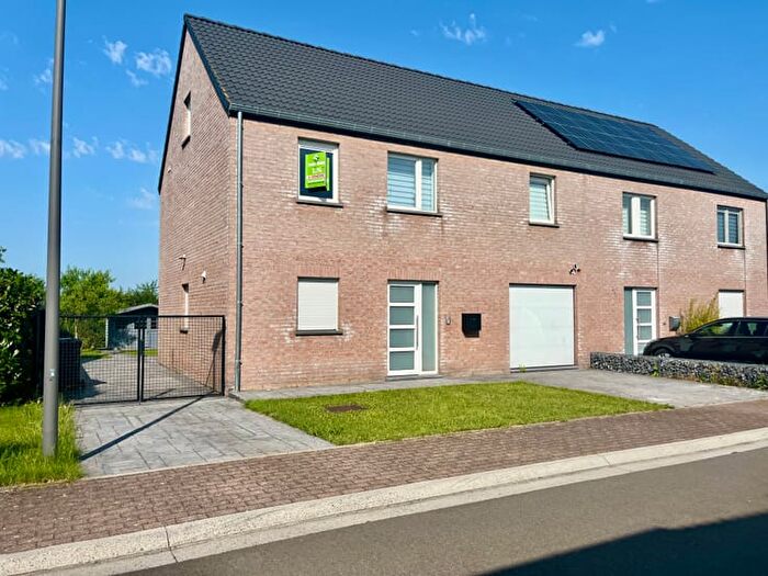 Maison 4 pièces à vendre - Rue De La Fauvette, Waremme
