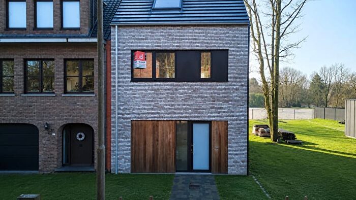 Maison 10 pièces à vendre - Rerum Novarumlei, Brasschaat