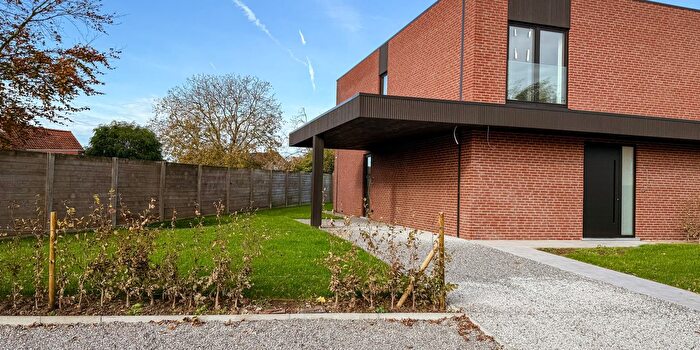 Maison 3 pièces à Guido Gezellestraat, Ooigem, à vendre