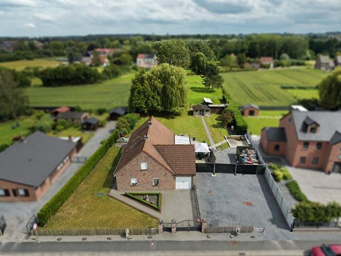 Maison 4 pièces à Chemin de la Rabouillette, Péruwelz, à vendre