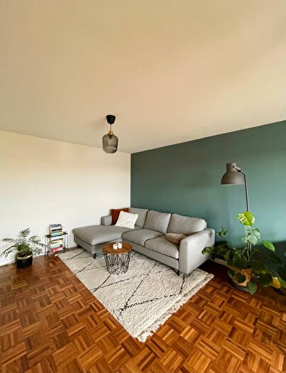 HeiligHartplein, Hasselt : Appartement 1 pièce à louer