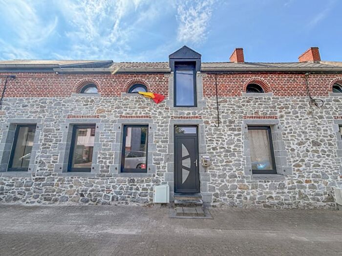 Maison 3 pièces à louer à Rue du Conroye, Erquelinnes