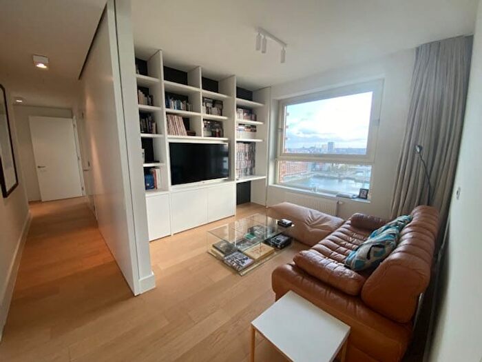 Appartement 7 pièces à louer à KattendijkdokWestkaai, Antwerpen