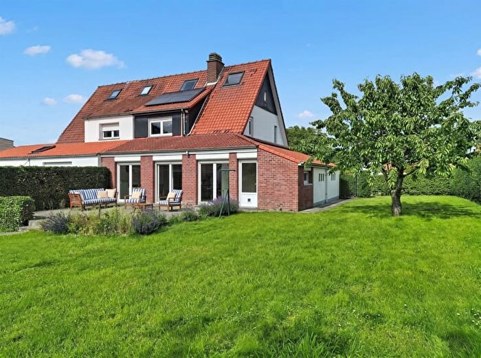 Dorpslaan, Halle - Maison 4 pièces à vendre