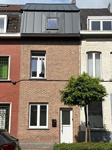 Maison 4 pièces à WEVERIJSTRAAT, GERAARDSBERGEN, à vendre