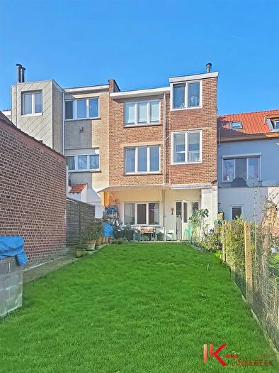 Marie Collartstraat, DROGENBOS : Maison 3 pièces à vendre