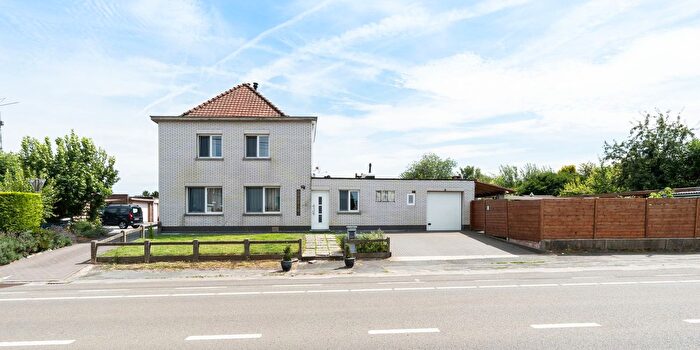 Maison 2 pièces à Brusselbaan, SintPietersLeeuw, à vendre