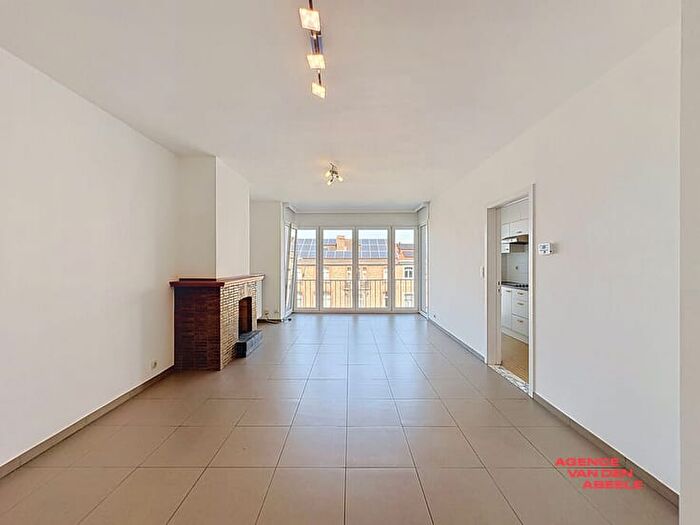 Torhoutse Steenweg, SintAndries - Appartement 2 pièces à louer