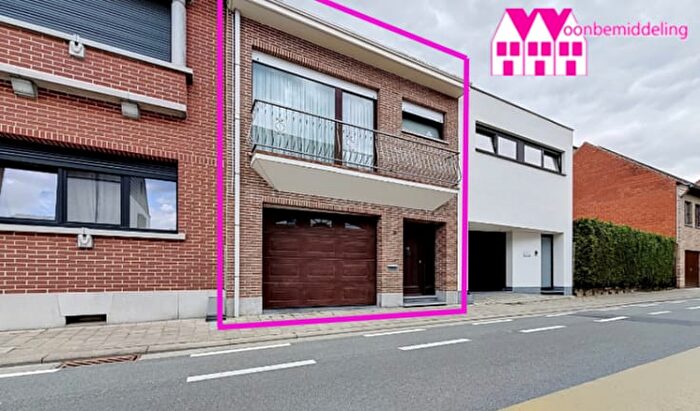 Maison 17 pièces à Zandplaatstraat, Denderleeuw, à vendre