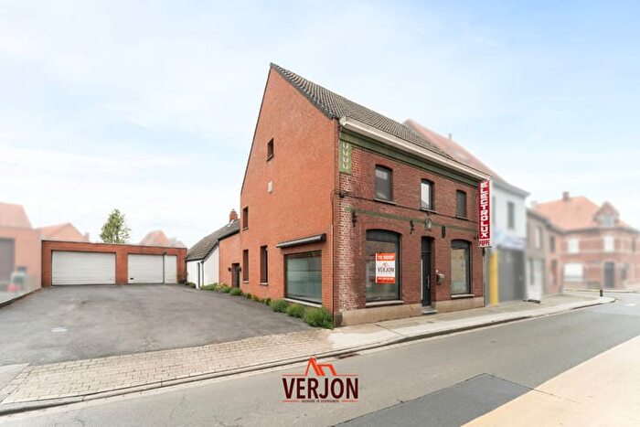 Maison 15 pièces à vendre - Stijn Streuvelsstraat, Izegem