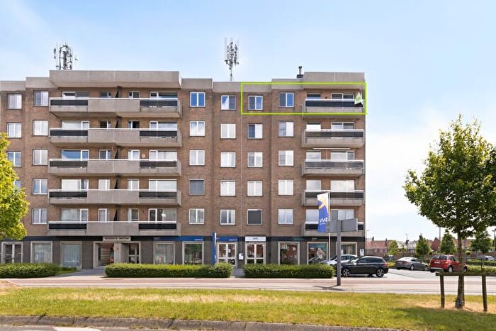 Appartement 7 pièces à Noordlaan, Roeselare, à vendre