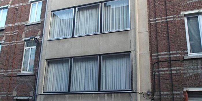 Spoorwegstraat, SintTruiden : Appartement 2 pièces à louer