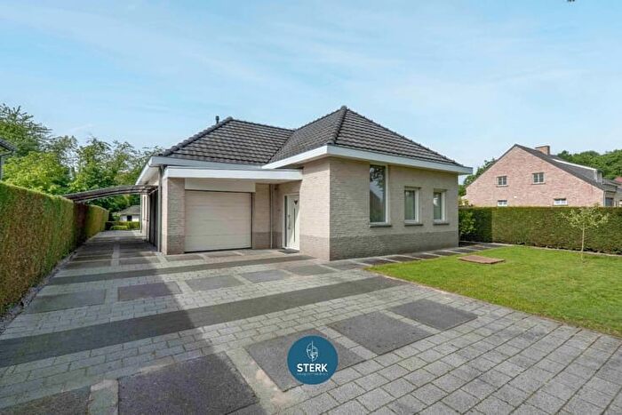 Maison 1 pièce à Ringlaan, Maasmechelen, à vendre