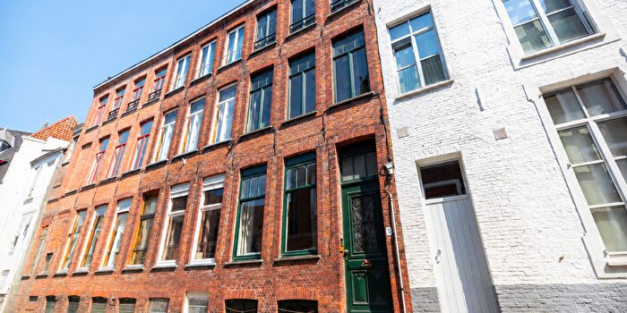 Pijpersstraat, Brugge - Maison 8 pièces à vendre