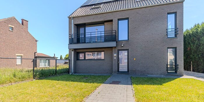 Staatsbaan, Lanaken : Appartement 2 pièces à vendre