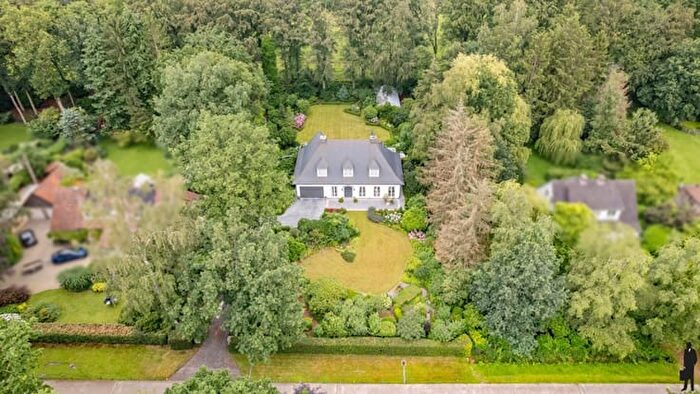 Maison 4 pièces à Turfvaartlaan, Kalmthout, à vendre