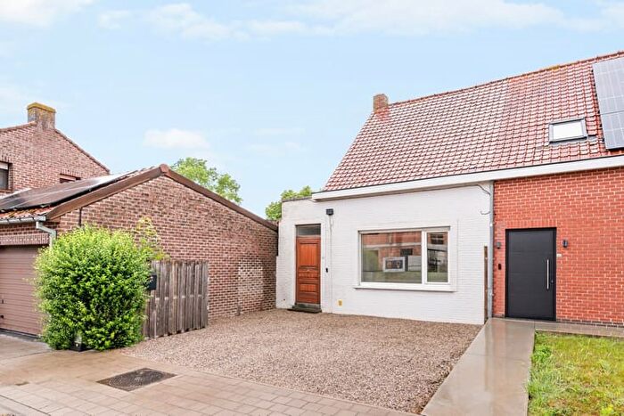 Maison 2 pièces à vendre à Professor Rubbrechtstraat, POPERINGE
