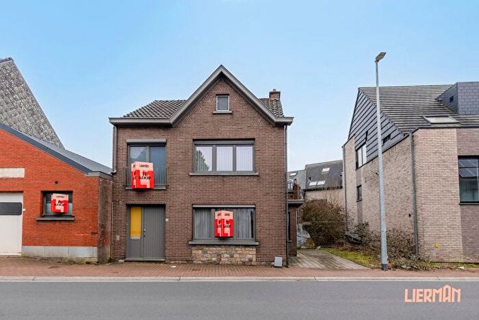 Maison 4 pièces à Bergstraat, ErpeMere, à vendre