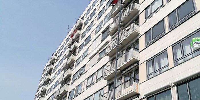 Winterslagstraat, Genk : Appartement 3 pièces à vendre