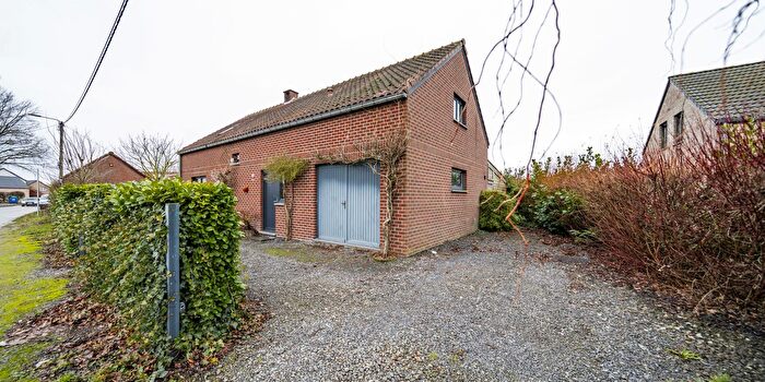 Maison 3 pièces à Route dorpjauche, Branchon, à vendre