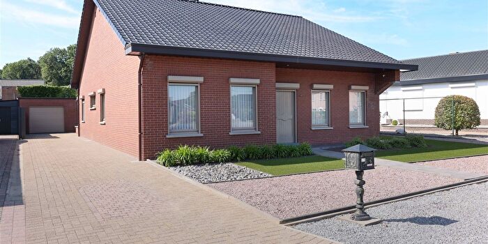 Maison 3 pièces à vendre à Hofstraat, Beringen