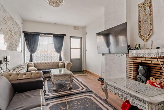 Maison 3 pièces à Diestersesteenweg, BERINGEN, à vendre