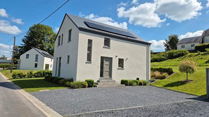 Maison 3 pièces à Rue Du Moustier, Léglise, à vendre