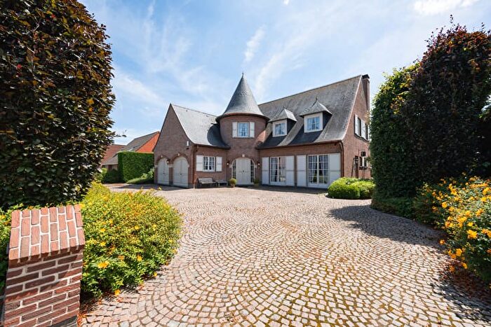 Maison 6 pièces à Nieuwenroodsesteenweg, Grimbergen Humbeek, à vendre