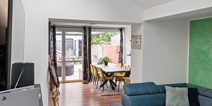 Kerkhofstraat, Niel - Maison 3 pièces à vendre
