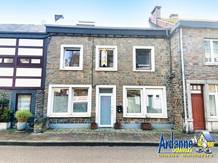 Rue Clèrue, LA ROCHEENARDENNE - Maison 3 pièces à louer