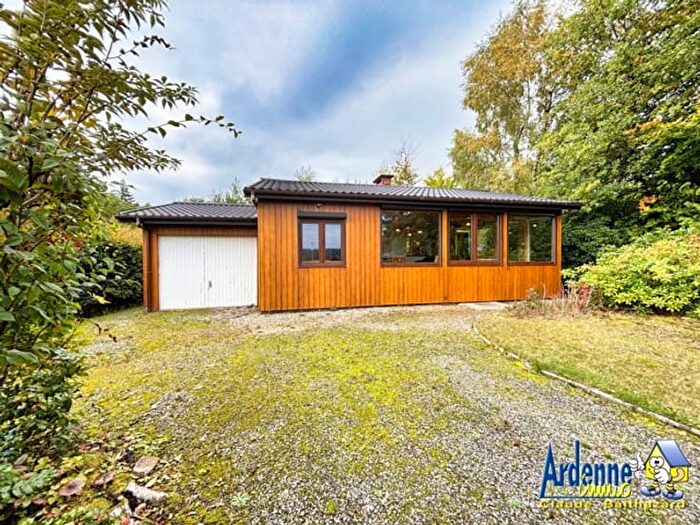 Maison 2 pièces à Parc de SaintJacques, TROISPONTS, à vendre