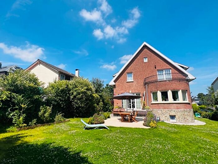 Avenue du Bois Soleil, Kraainem : Maison 4 pièces à louer