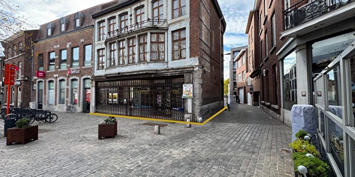 Maison 6 pièces à vendre à Grote Markt, Tongeren