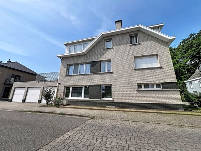 Alfons van de Maelestraat, Aalst : Appartement 3 pièces à vendre