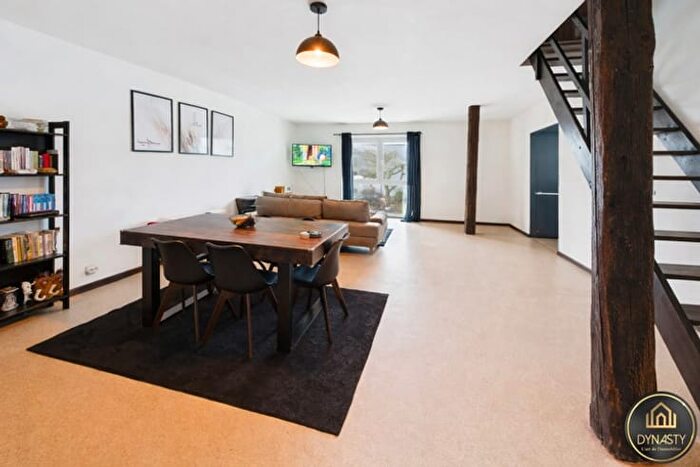 Rue du Village, LibramontChevigny : Appartement 2 pièces à vendre