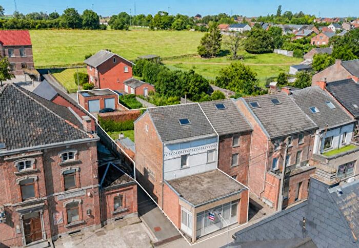 Maison 5 pièces à Rue de l'Eglise, Pontàcelles, à vendre