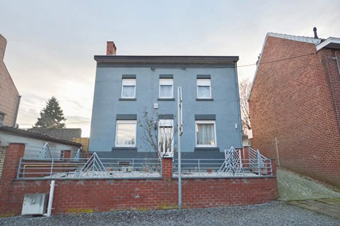 Maison 3 pièces à Rue Elie Braconnier, Gilly, à vendre