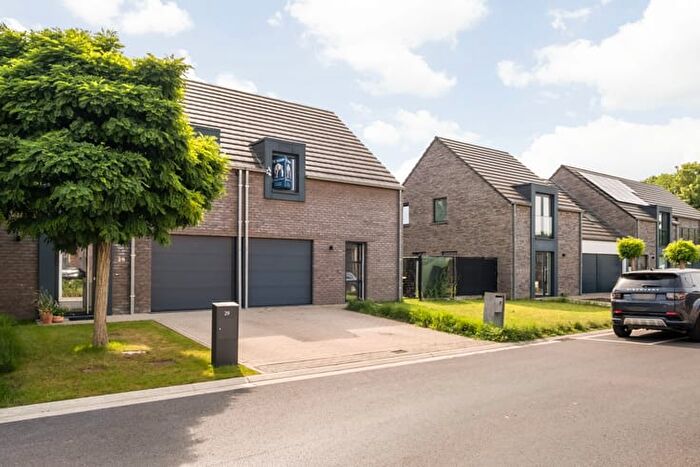 Maandagstraat, Ingelmunster - Maison 9 pièces à vendre