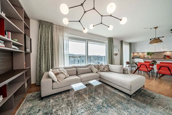 Appartement 10 pièces à Rue Zénobe Gramme, Arlon, à vendre