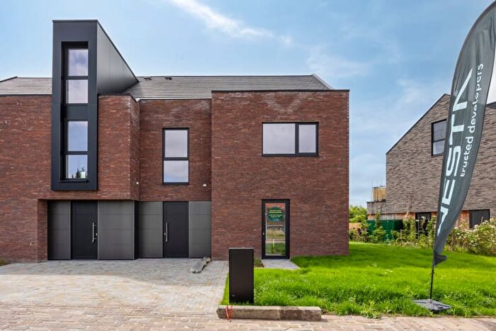 Maison 1 pièce à vendre - Albert Massezstraat, Ronse