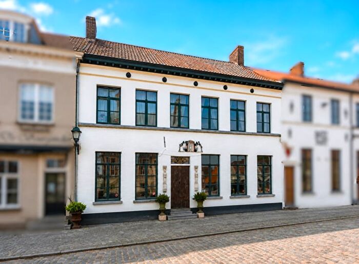 Maison 11 pièces à vendre - Kerkstraat, Damme