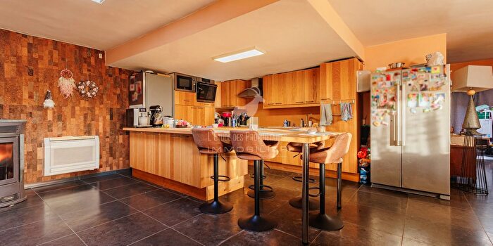 Maison 3 pièces à vendre à MarchienneauPont, Henegouwen