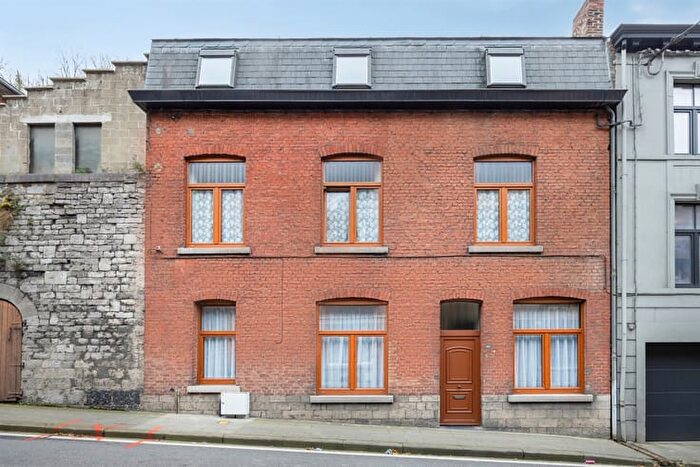 SaintJacques, DINANT - Maison 4 pièces à vendre