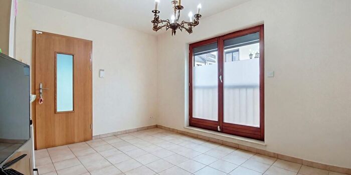 Appartement 1 pièce à Rue Sonnetty, Arlon, à vendre